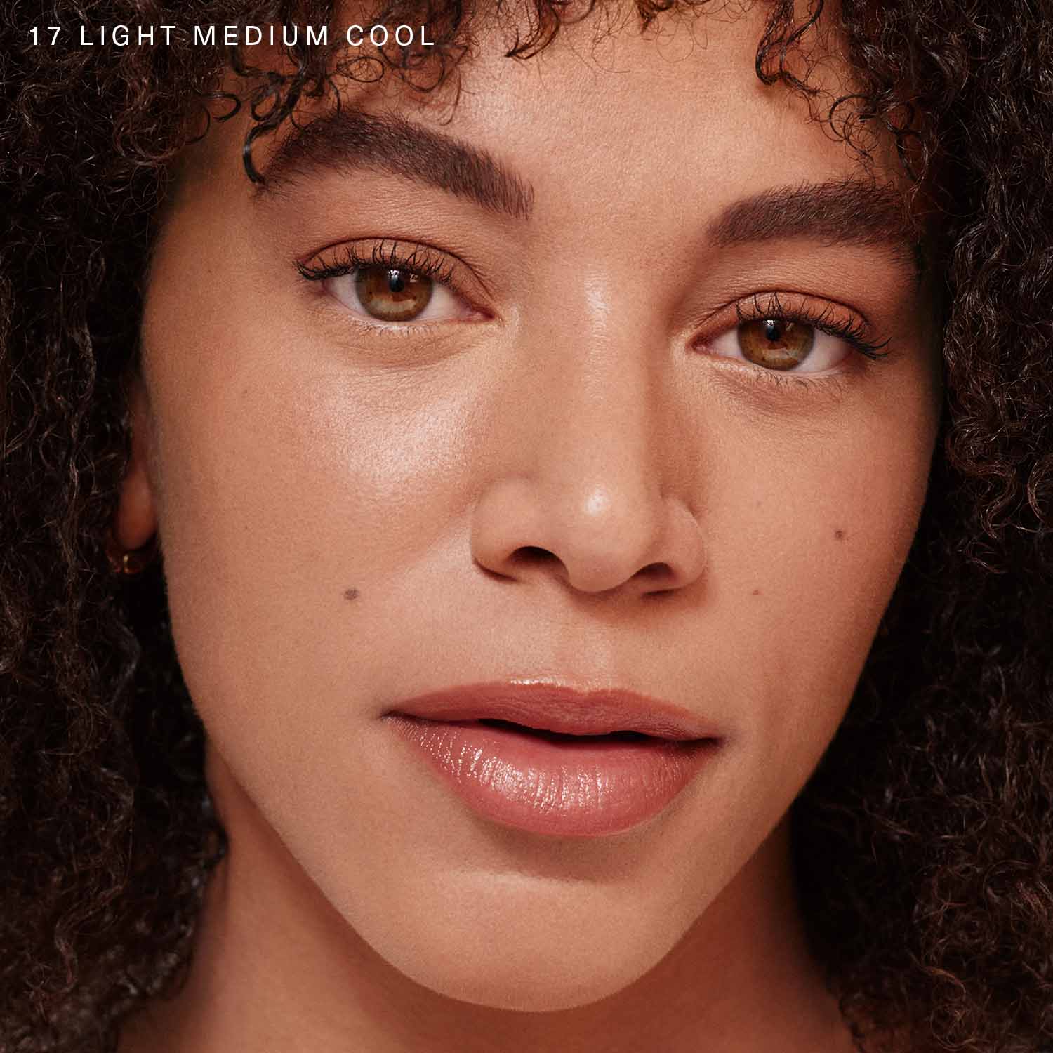 TRUE TO MYSELF NATURAL MATTE LONGWEAR FOUNDATION (BASE DE MAQUILLAJE)